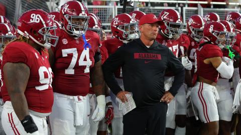 Following Alabama’s loss in the ReliaQuest Bowl, head football coach Kalen DeBoer recalls scenes from the locker room in the morning.