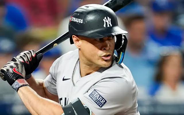 Yankees Announce Giancarlo Stanton News Before Dodgers Series