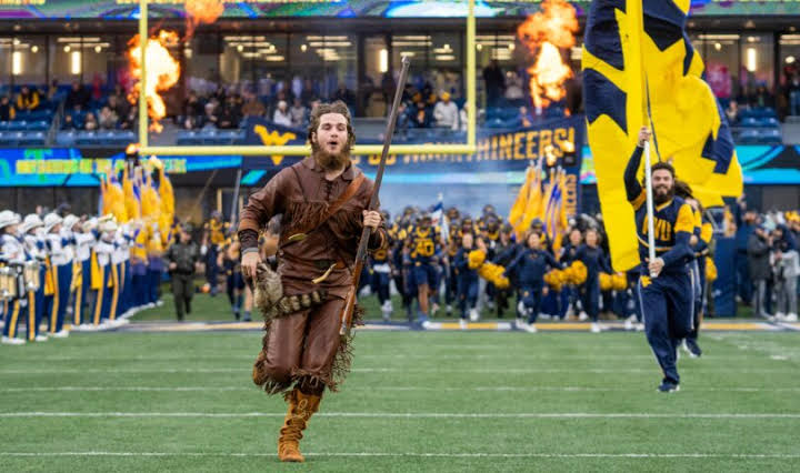 WVU football adds five commitments for 2026 recruiting class