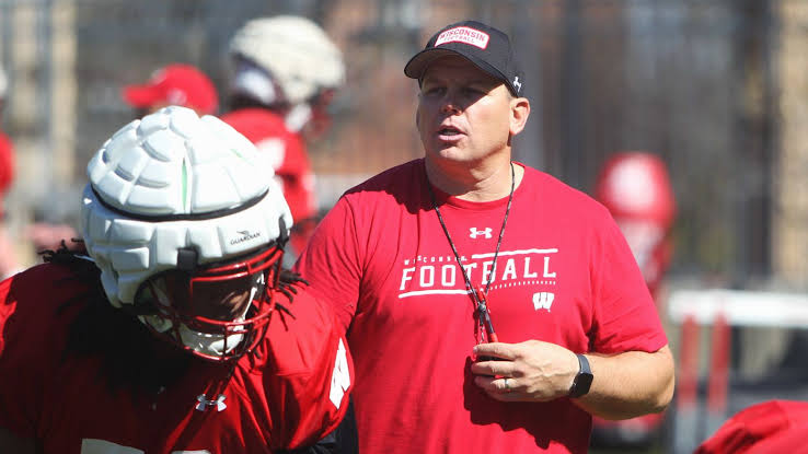 Badgers 2026 offensive line target commits to Stanford after visiting Wisconsin