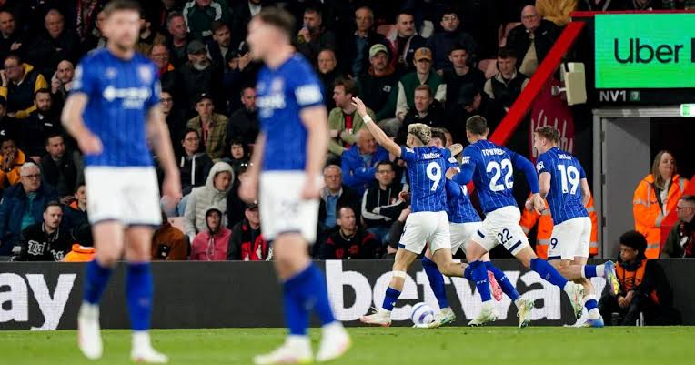 Kieran Maguire on Town as title favourites and quashing fears of ‘doing a Luton