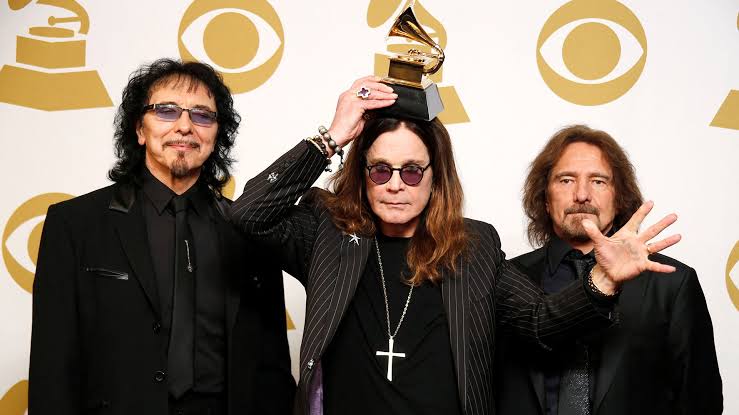 Bandmates and fans pay tribute to Black Sabbath singer